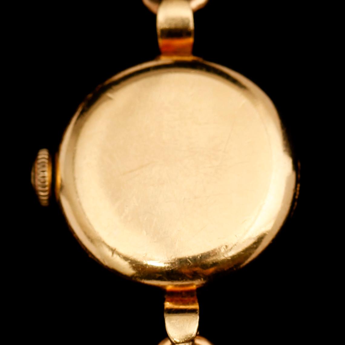 DAMARMBANDSUR, 18 k, 1939, Certina. Total vikt med urverk 21 g.