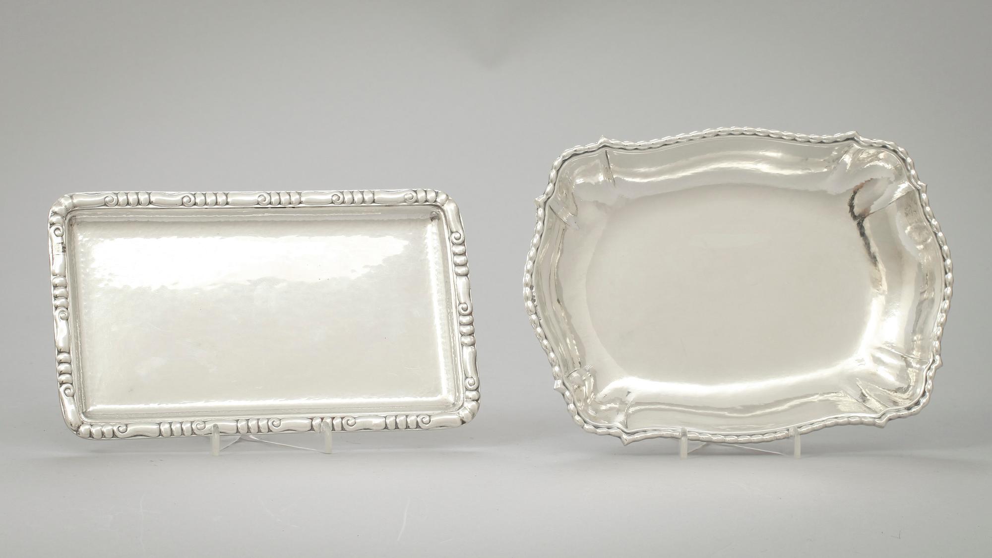 SKÅLFAT och BRICKA, jugend, silver, K. Andesson, Stockholm, 1920. 690 g.