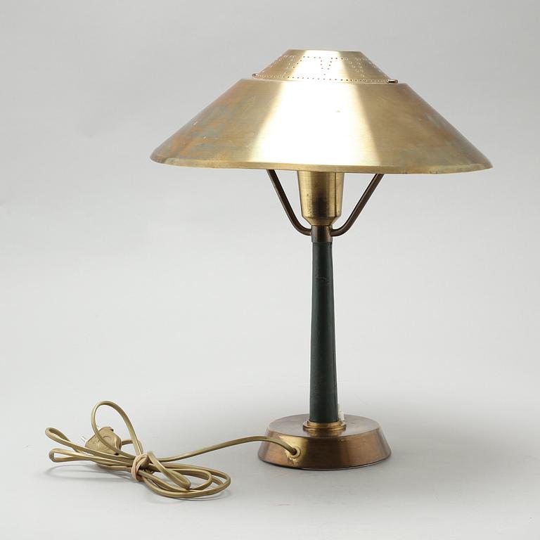 BORDSLAMPA, E. Hansson & Co AB Malmö, omkring 1900-talets mitt.