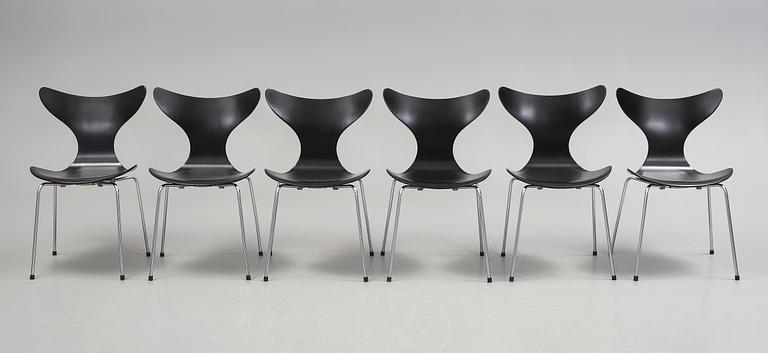 STOLAR, 6st, "Liljan / Måsen / Mågen", Arne Jacobsen, Fritz Hansen, 1973.