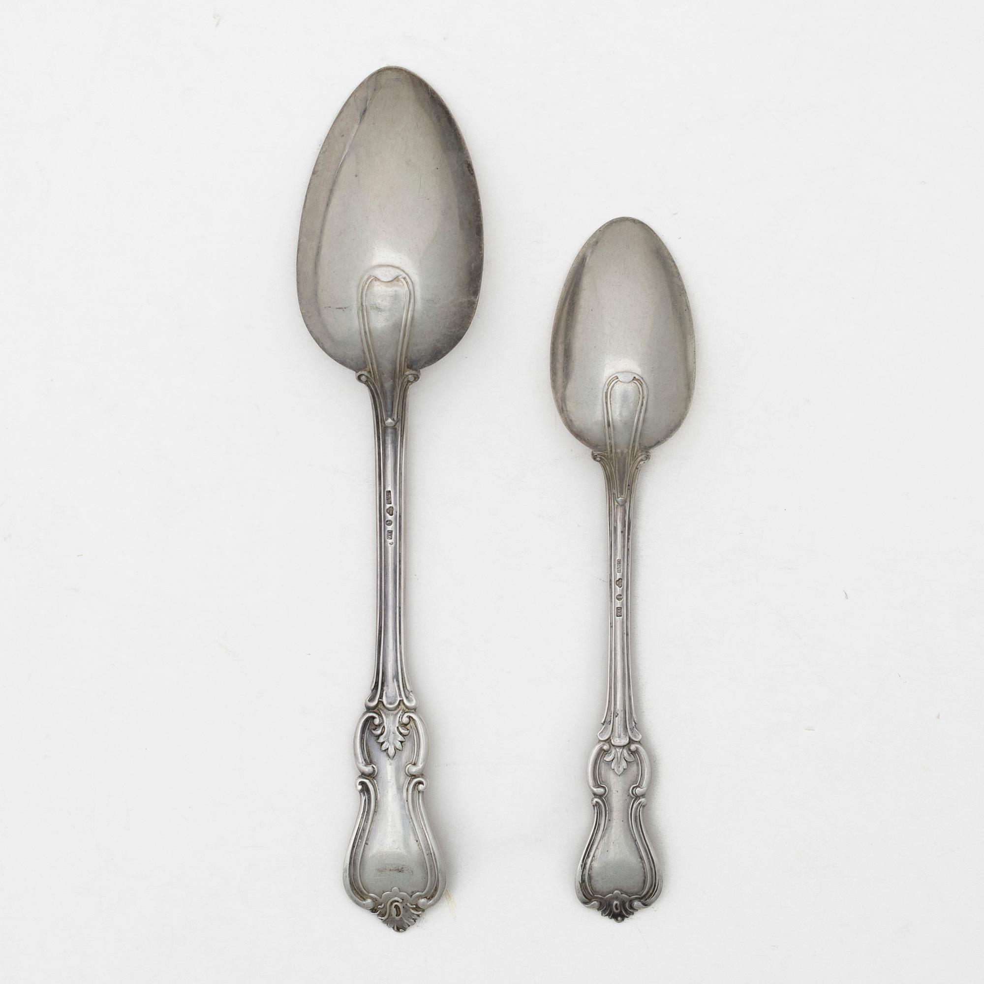 18 silver spoons, "Olga", GAB among others, 1891-1892.