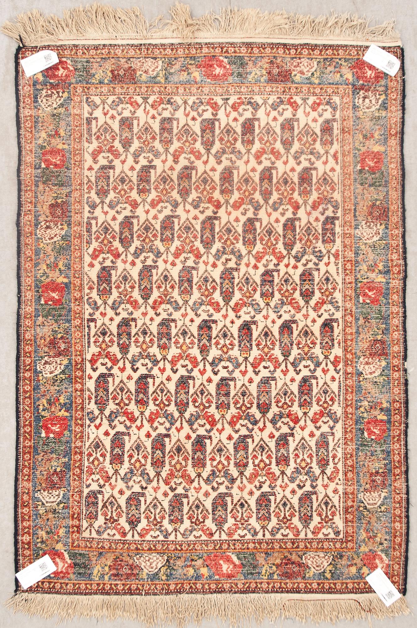 MATTA, semiantik, Senneh, ca 158 X 111 cm.