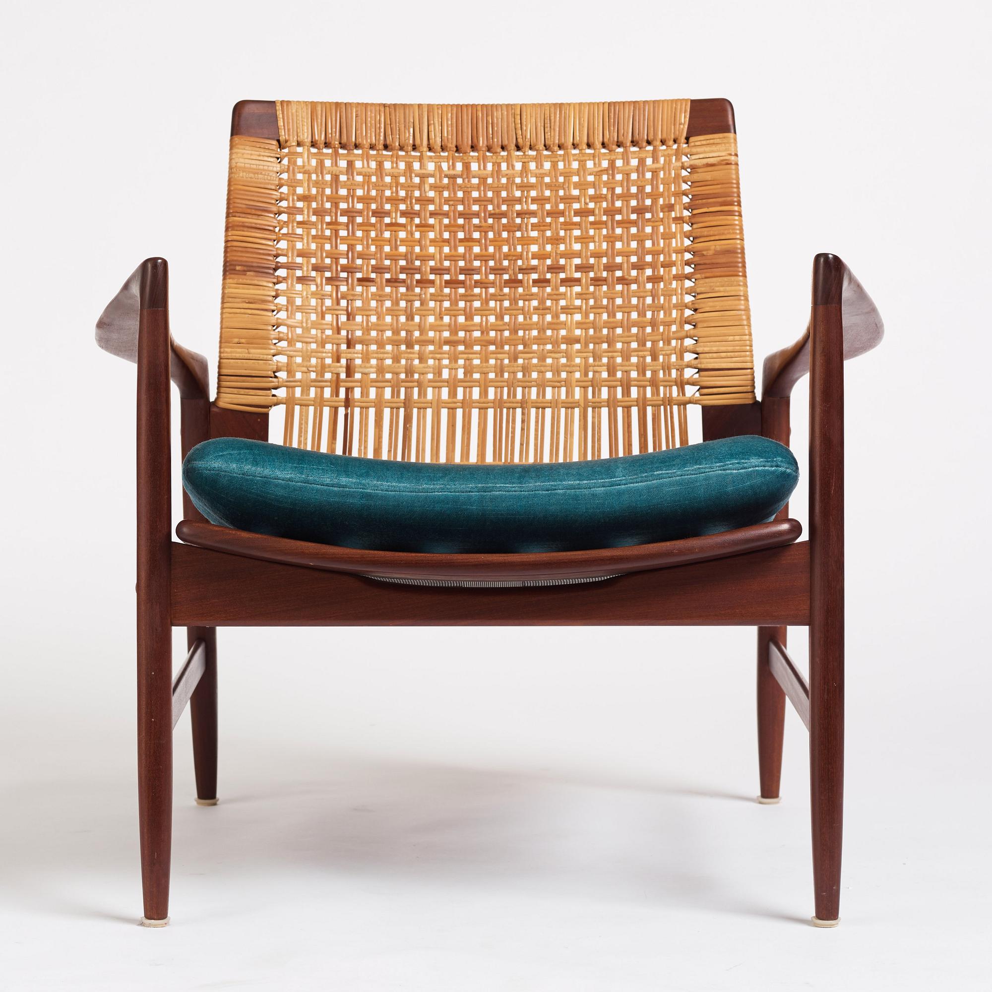 Ib Kofod-Larsen, an 'Åre' easy chair, nr 809, Olof Persons