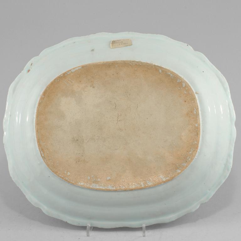 STEKFAT, porslin, Kina, 1700-tal.