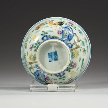 A 'famille rose' Chicken bowl, Qing dynasty (1644-1912), with Qianlong seal mark.