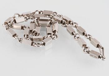 COLLIER, sterlingsilver, Wiwen Nilsson, Lund, 1951. Vikt 44,6 gram.