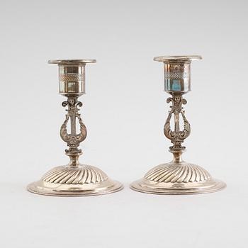 LJUSSTAKAR, 1 par, silver, Gustaf Möllenborg, Stockholm 1826. Vikt ca 194 gram.