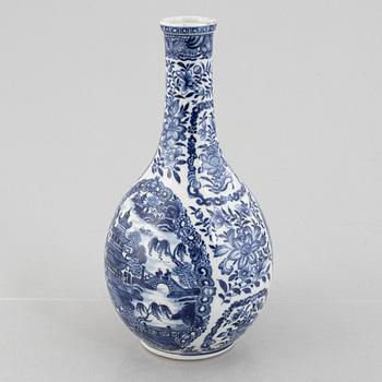 Vas, kompaniporslin, Kina, Qianlong (1736-95).