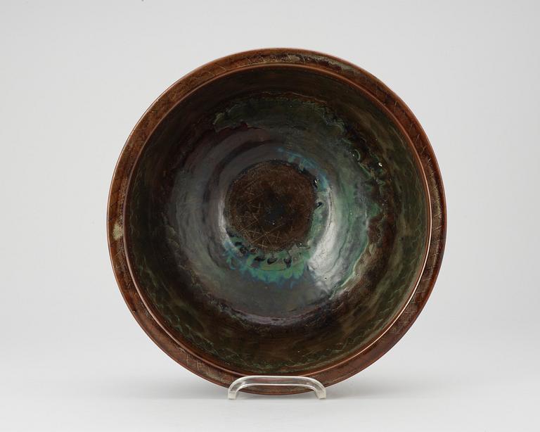 A Wilhelm Kåge Farsta stoneware bowl, Gustavsberg Studio 1933.