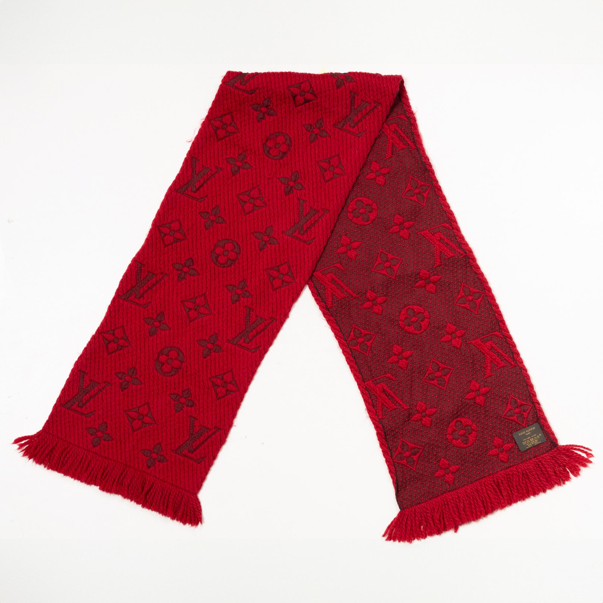 Louis Vuitton, scarf.