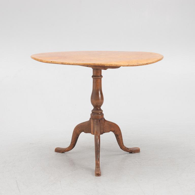 A tilt-top table by Jacob Sjöin ( Köping and Kungsör 1767-1785).