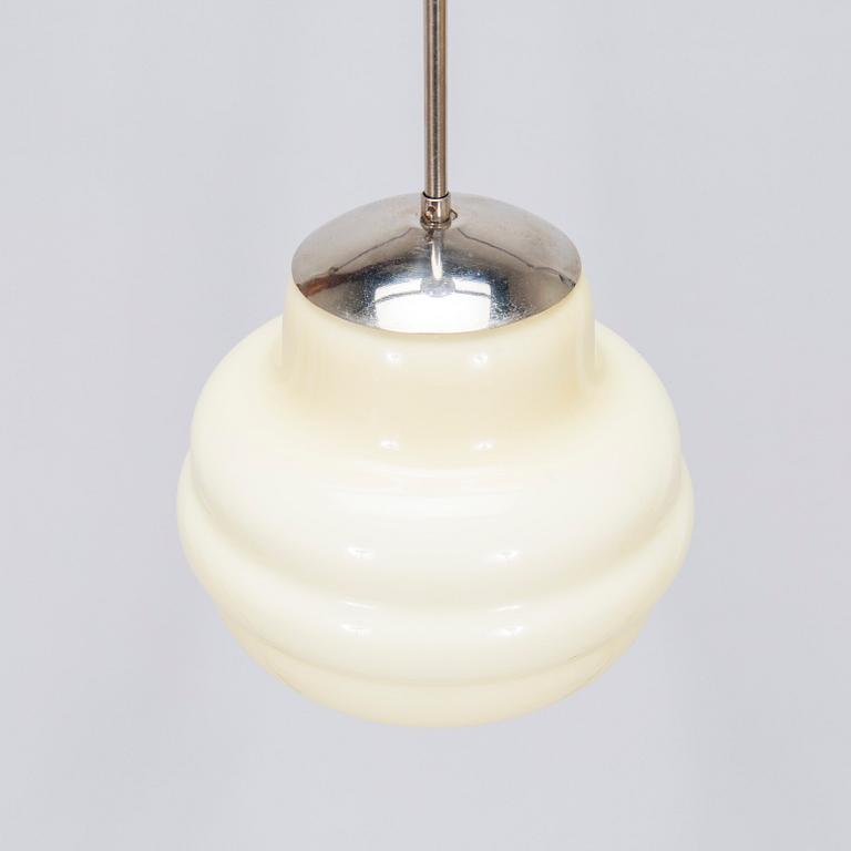 Gunilla Jung, a 1930s pendant ceiling light, model 1019, Orno Finland.