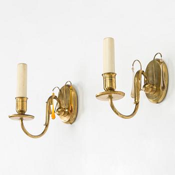 Paavo Tynell, a pair of 1930s wall lights '7253' for Taito.