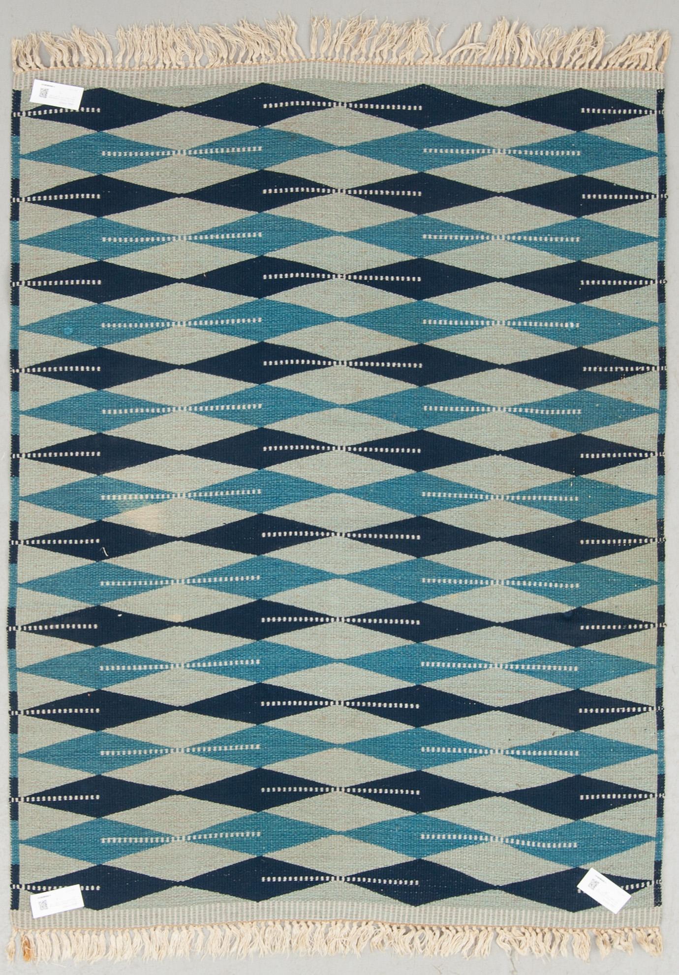 MATTA, rölakan, dubbelsidig, 1900-talets mitt, ca 187 x 135 cm.