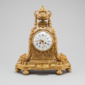 A FRENCH BRONZE MANTEL CLOCK, second half of the 19th century.