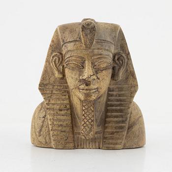 A Grand Tour serpentinite pharaoh bust, circa 1900.