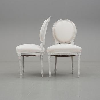 STOLAR, ett par, Louis XVI-stil, 1900-talets första hälft.