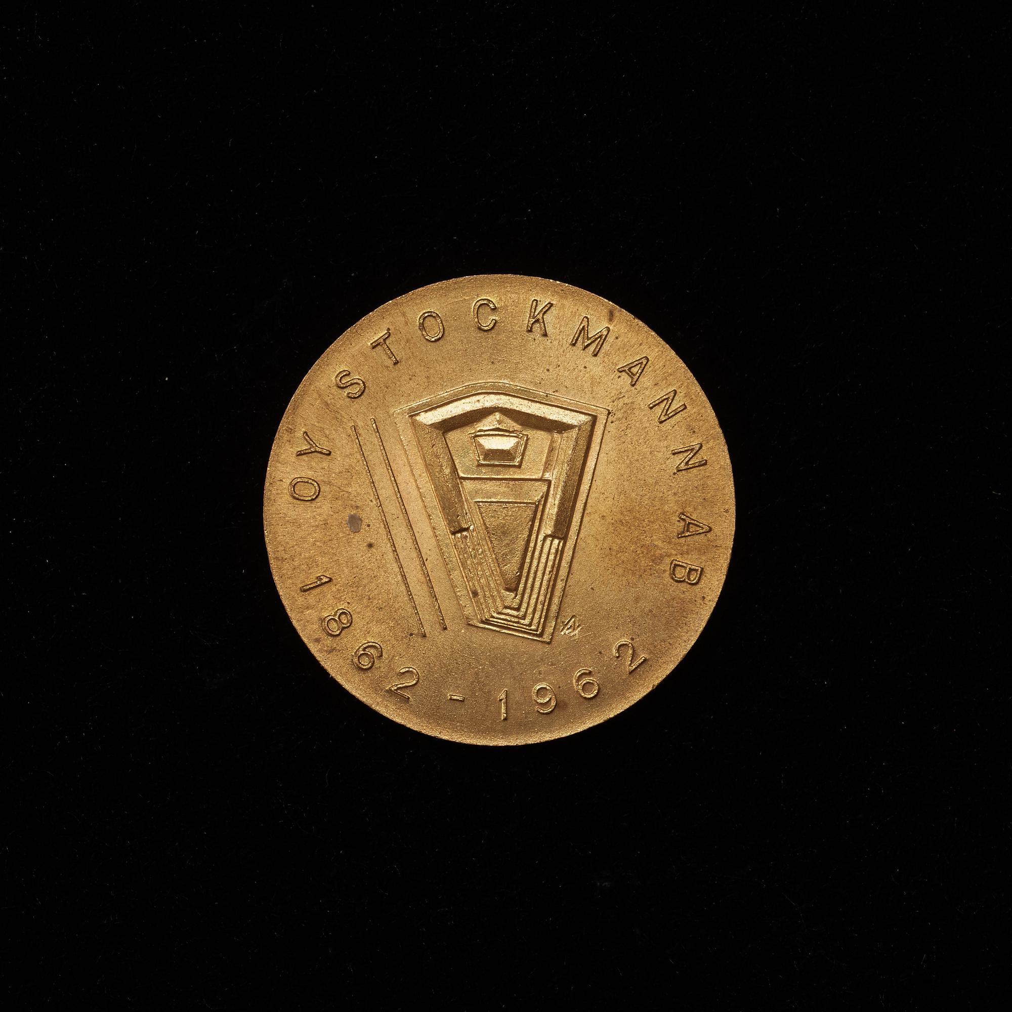 MEDALJER, 11 st. Samt diverse MYNT:.