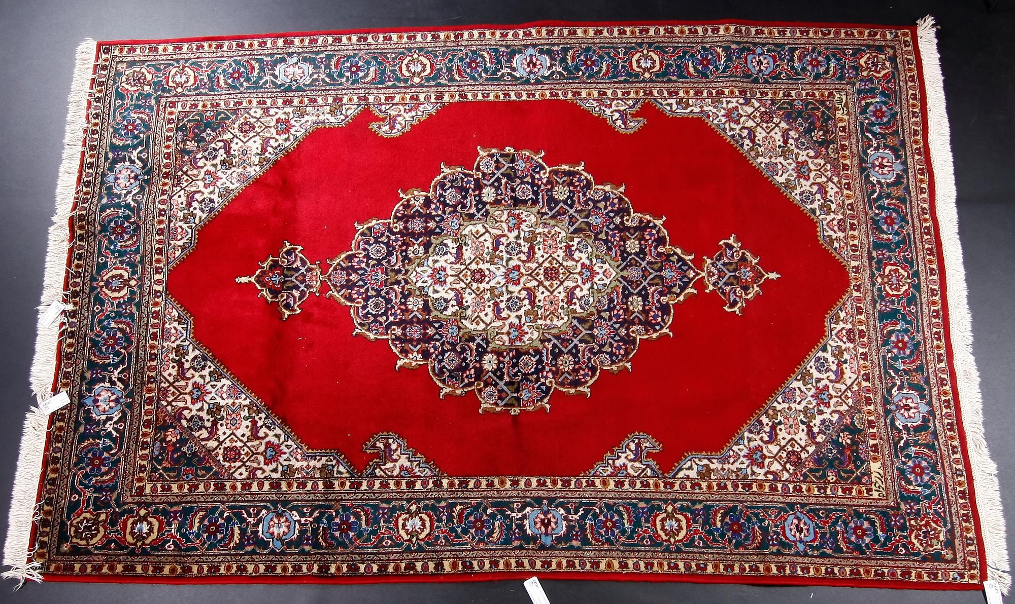 MATTA, Täbriz, ca. 317x204.