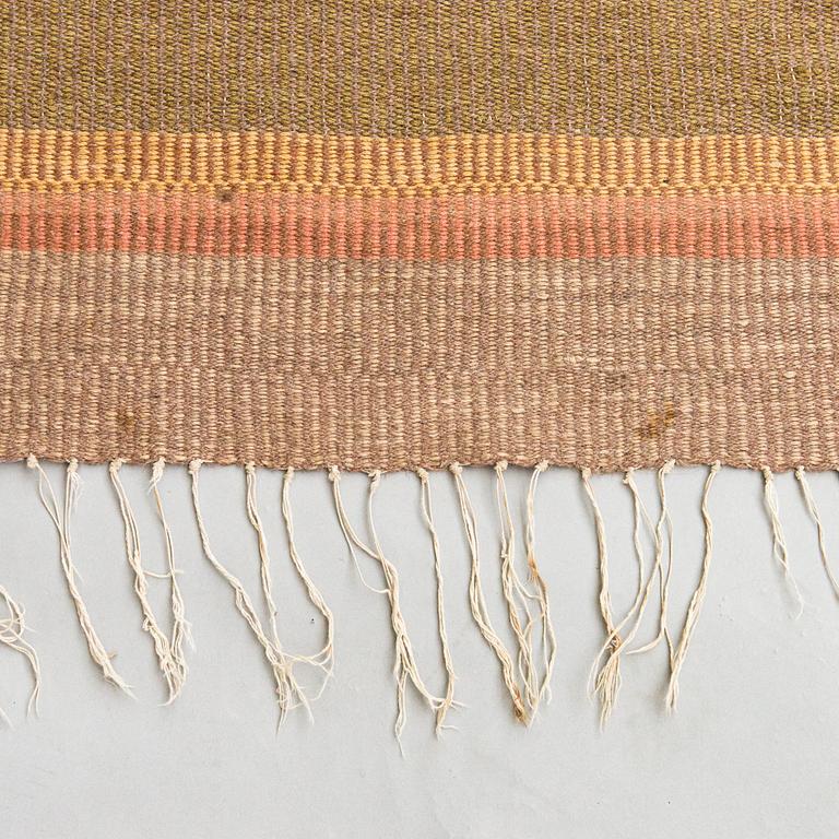 A 1930s Finnish flat weave carpet. Circa 21x164 cm.
