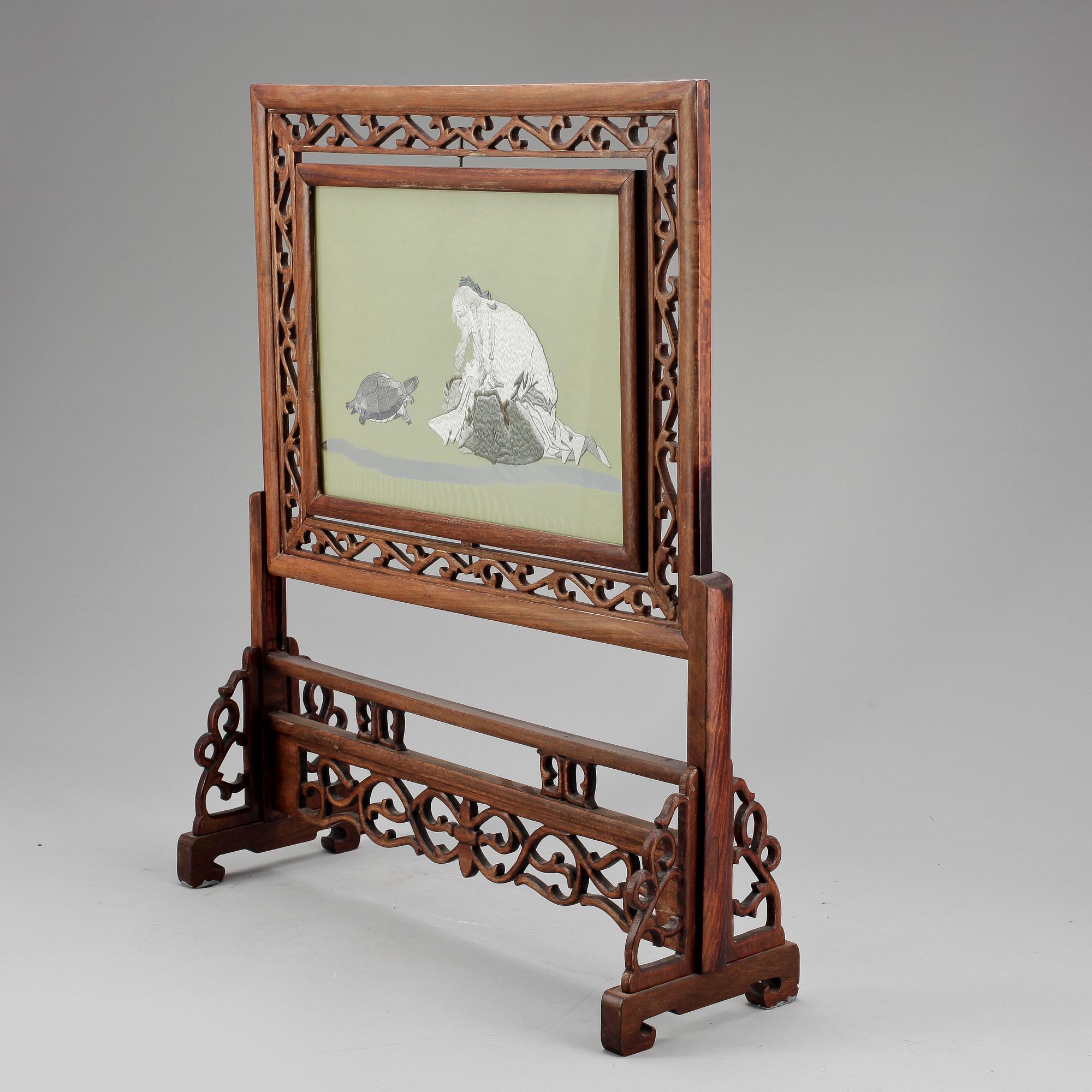 SKÄRM, Kina, sen qing, 1800-talets slut.