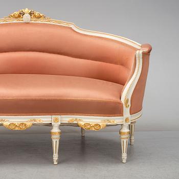 SOFA, gustavian style, Myrstedt & Sterns, Stockholm. Early 20th century. Signed with label.