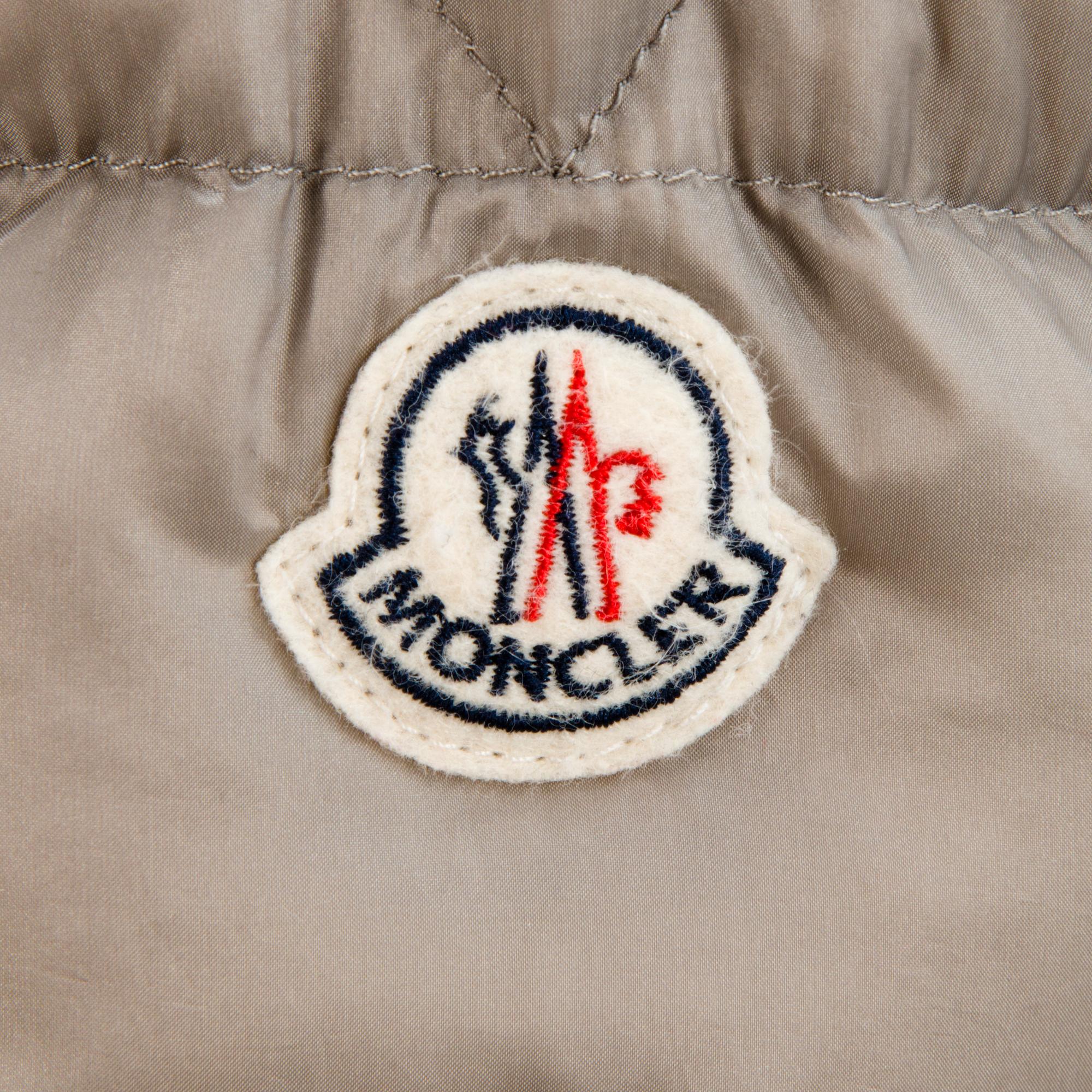 Moncler Edward Down JACKET in size 3.