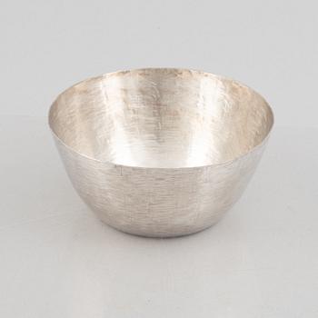 Tapio Wirkkala, a sterling silver bowl, Kultakeskus Oy, Hämeenlinna, Finland 1972.