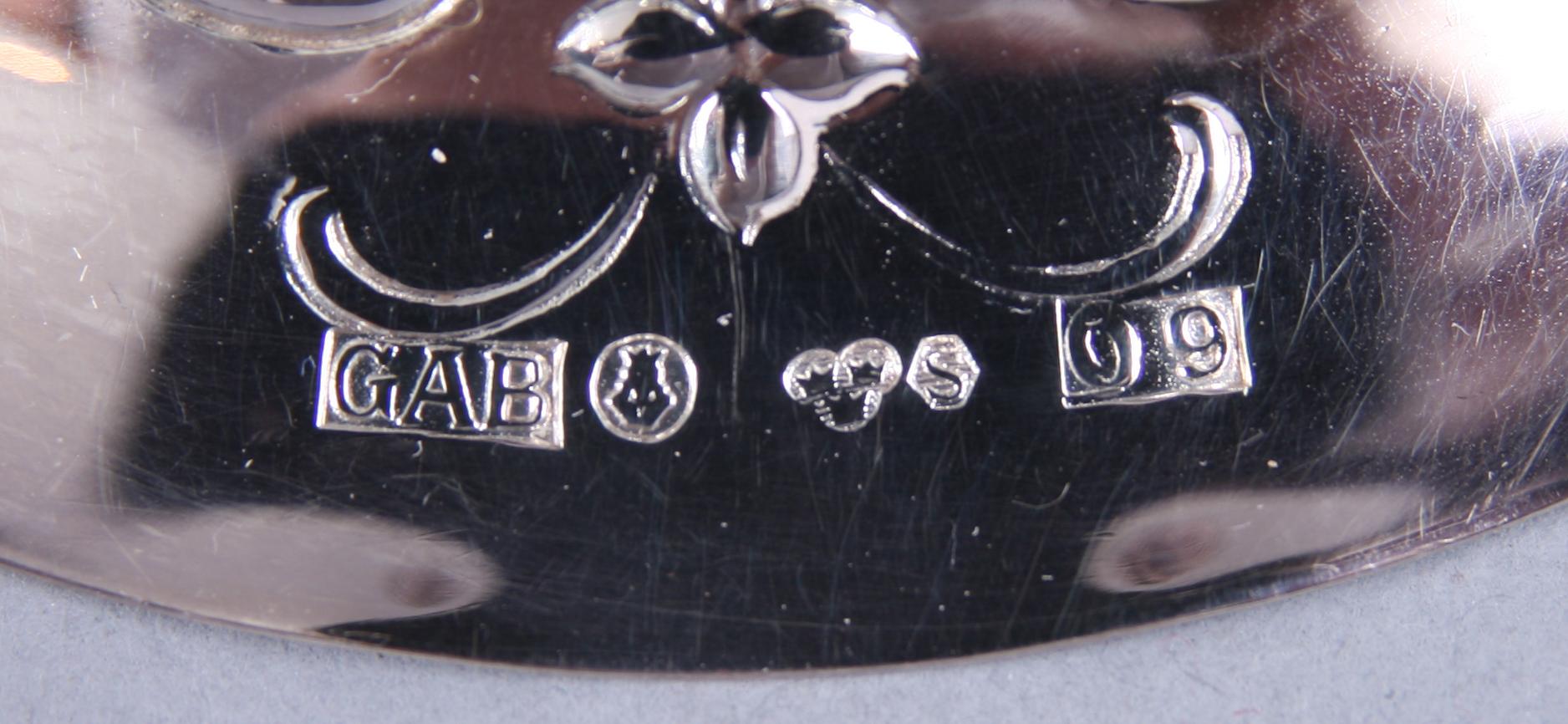 LJUSSTAKAR, två par, silver, bl. a. GAB 1964.