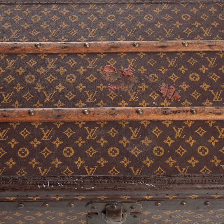 LOUIS VUITTON, koffert, 1900-talets början.