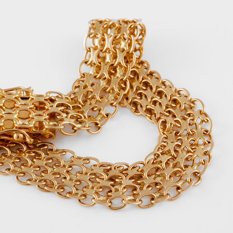 ARMBAND 18K, D Ekström, Falköping, 1981. Vikt 11,2 gram.