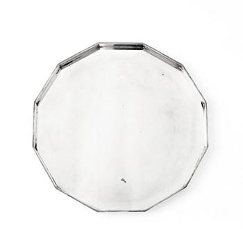 175. Wiwen Nilsson, a sterling tray, Lund 1946.