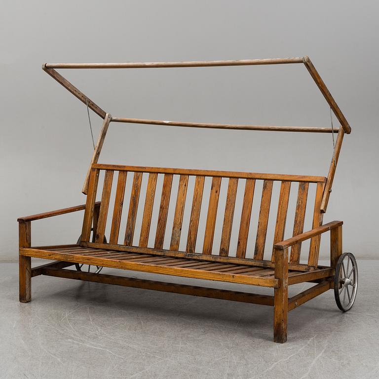 A garden sofa by Elsa Stackelberg, Fri Form, Sweden.