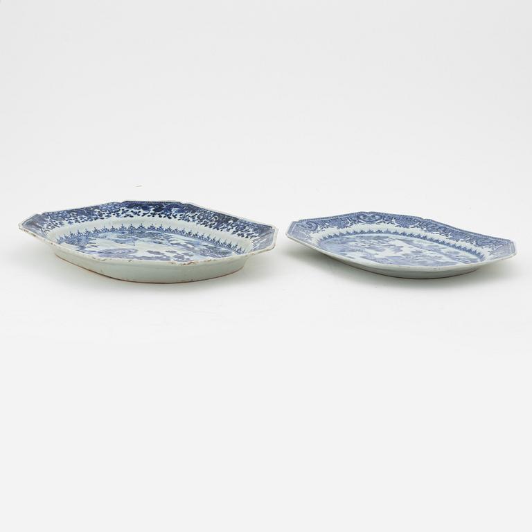 Two Chinese porcelain blue and white serving dishes, Qing Dynasty,  Qianlong (1736-95).