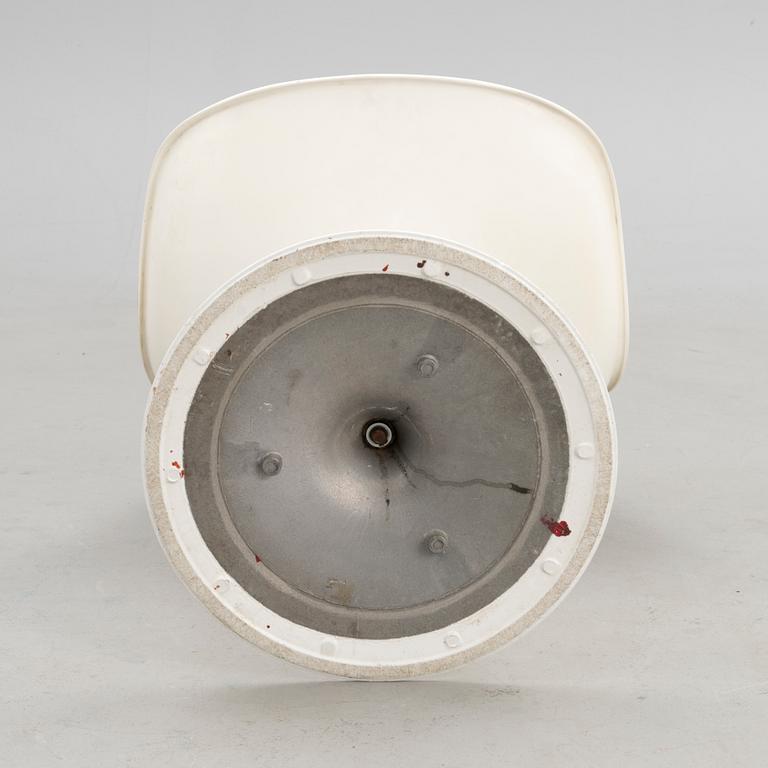 EERO SAARINEN, tuoli, "Tulip" Knoll International, USA. Suunniteltu 1955.