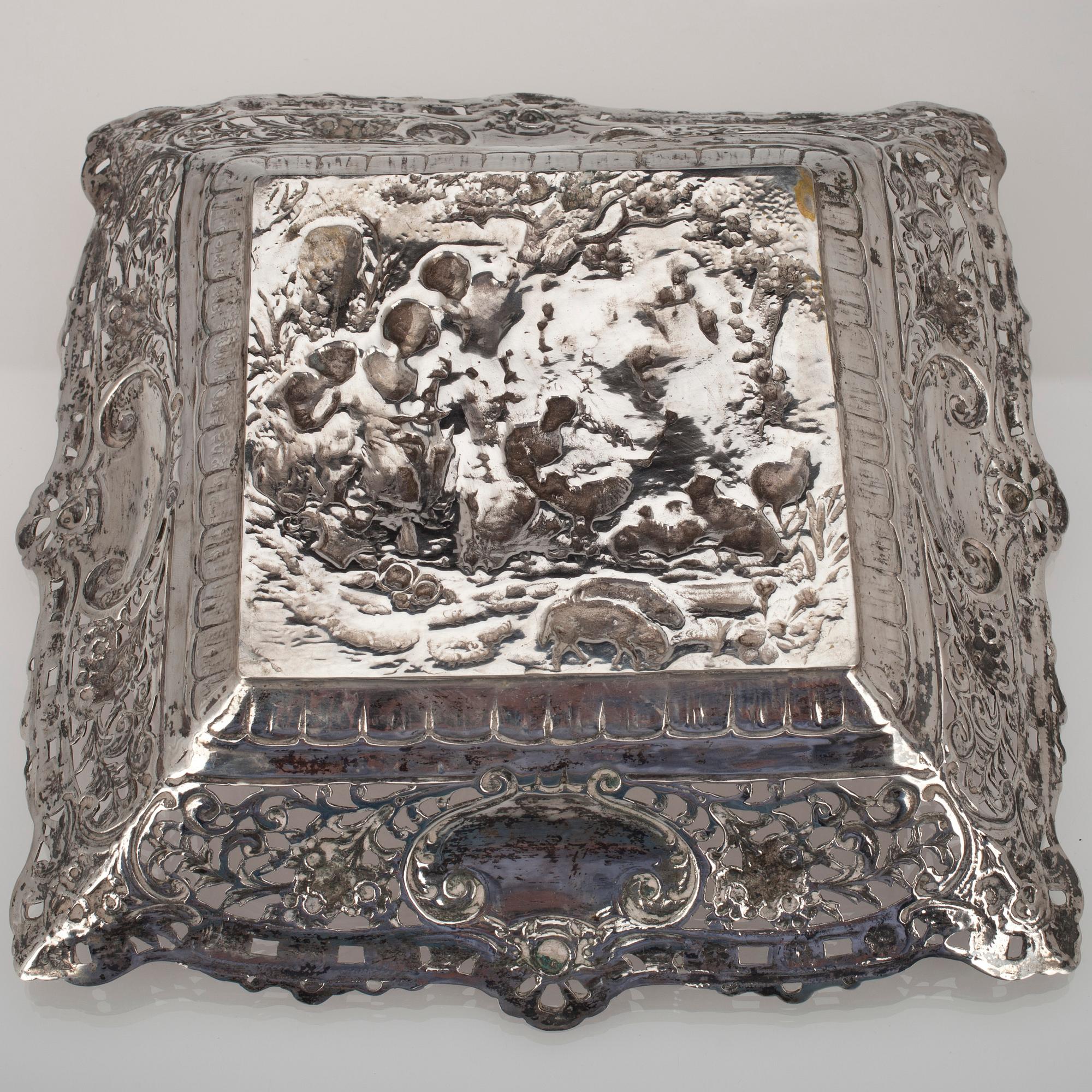 FAT, 800 silver, Tyskland, 1900-talets första hälft. Vikt 527 g.