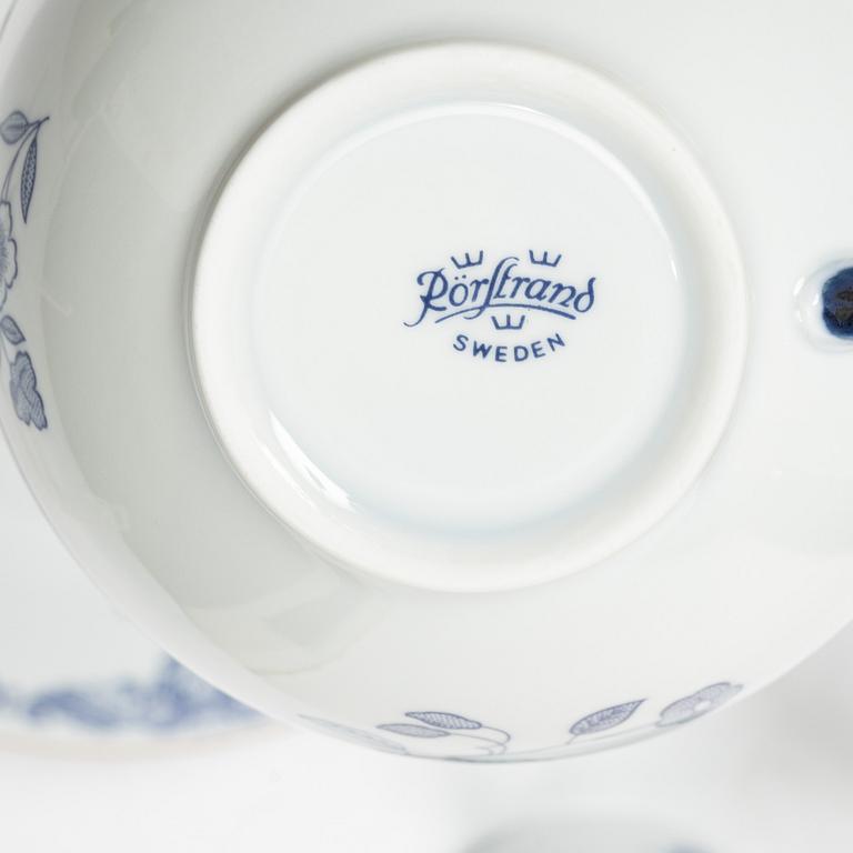 A 91 piece "East India" dining service, Rörstrand.