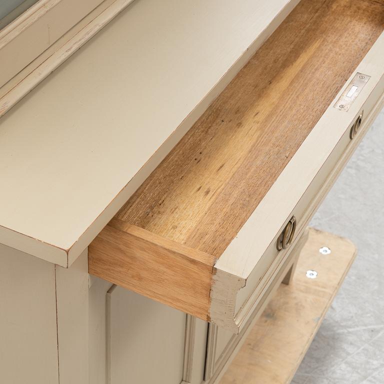 Bokskåp, omkring 1900.