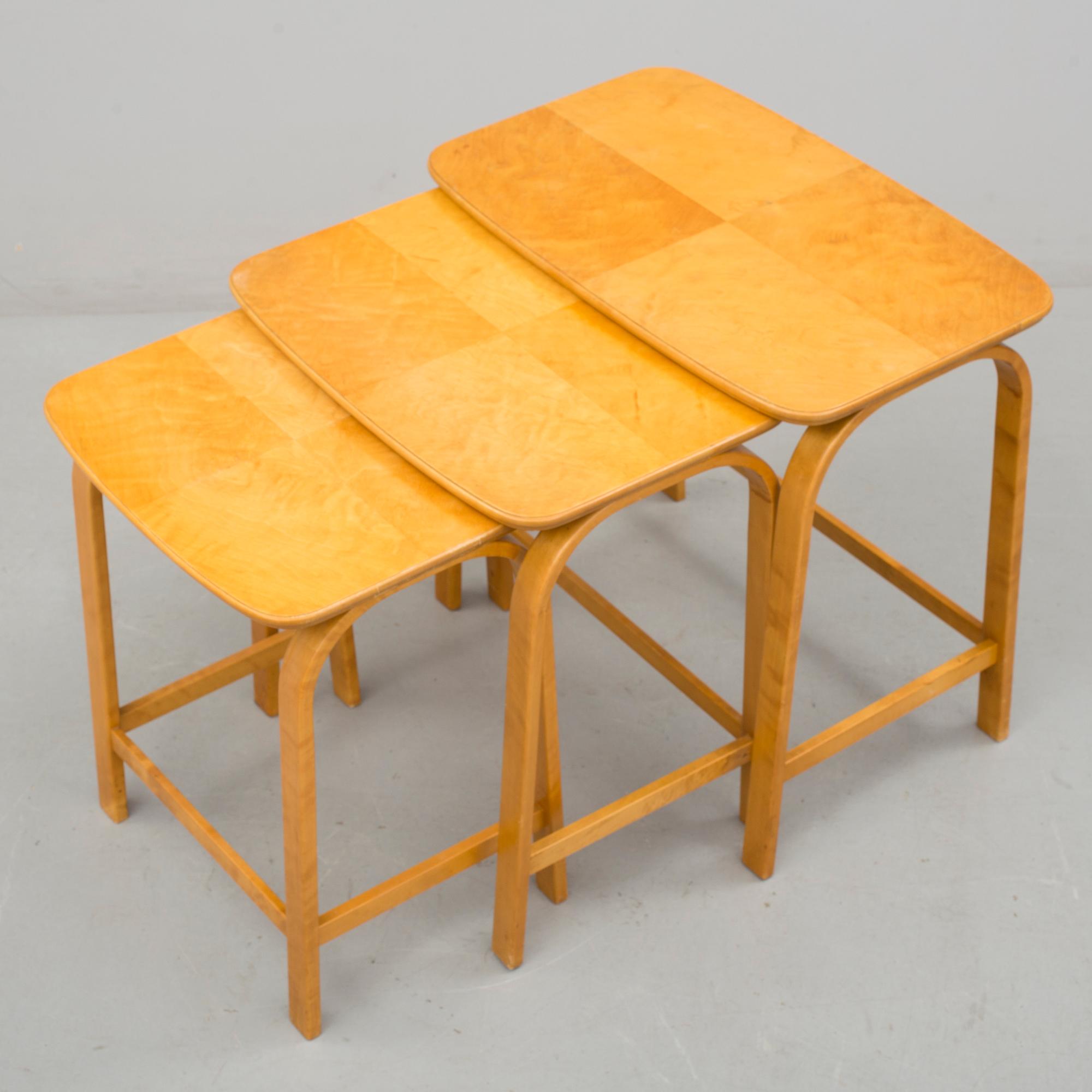SATSBORD, 3 delar. "741", Axel Larsson, Svenska Möbelfabrikerna Bodafors, 1930-tal.