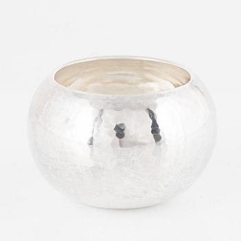 Rolf Carlman, a sterling silver bowl, Stockholm, 1992.