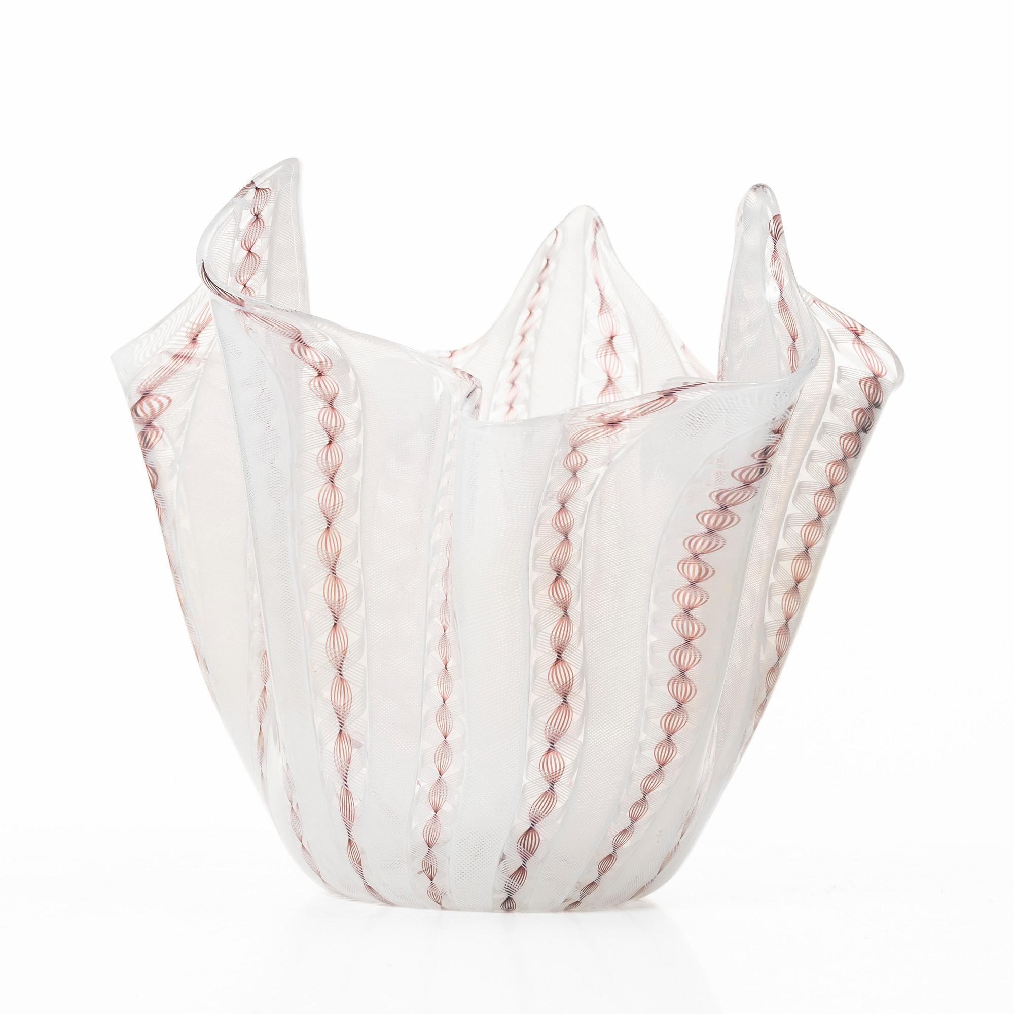 Paolo Venini & Fulvio Bianconi, a 'Fazzoletto' vase, Venini, Murano, Italy.