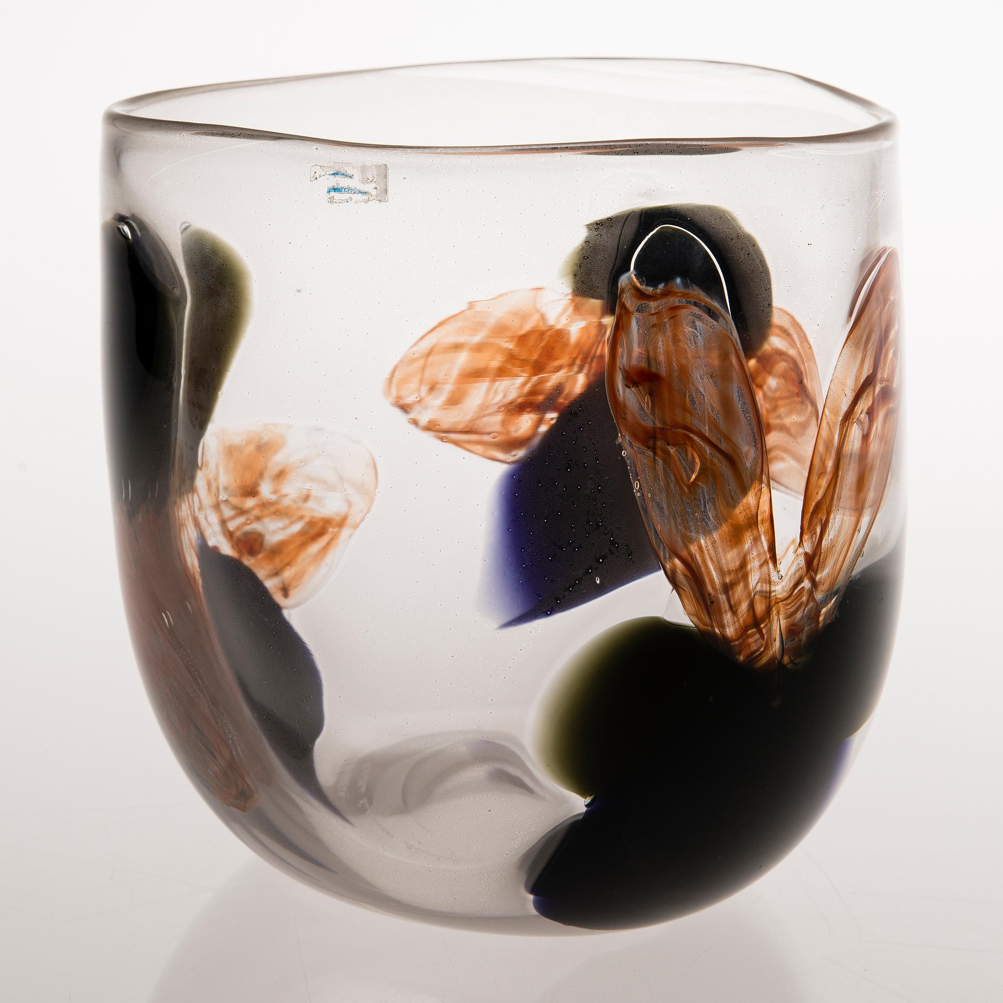 KERTTU NURMINEN, skål, signerad Kerttu Nurminen, Nuutajärvi Notsjö.