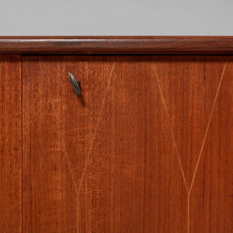 SIDEBOARD, 1900-talets andra hälft.