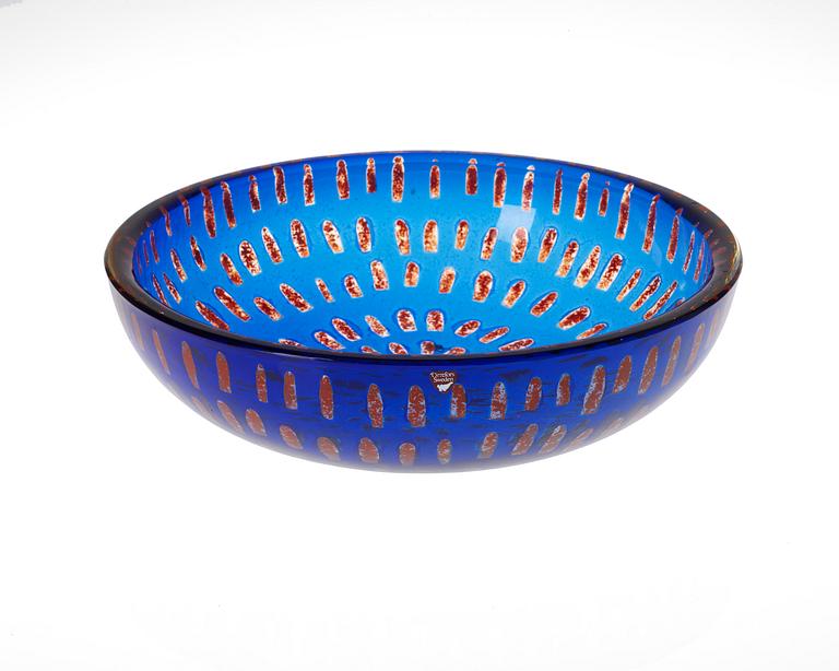 A Sven Palmqvist 'ravenna' glass bowl, Orrefors 1987.