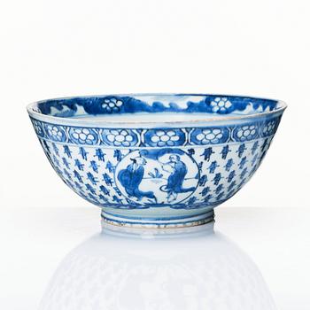 A blue and white bowl, Ming dynasty (1368-1644).