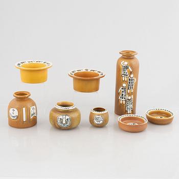 Lisa Larson, vaser, 4 st, skålar, 2 st och fat, 2 st, stengods "Thalia", Gustavsberg.