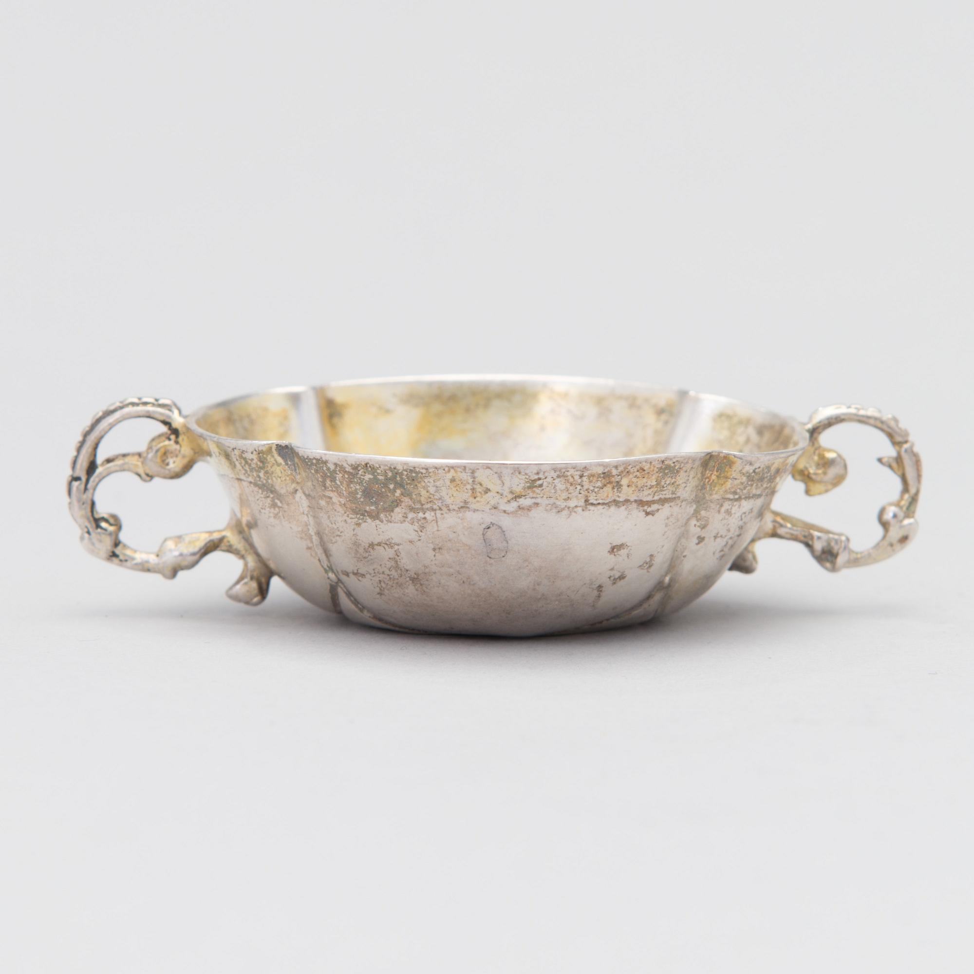 A SWEDISH BAROQUE TASTEVIN, silver, Linköping, Johan Valentinsson Weber 1668-1683, weight 22 g.