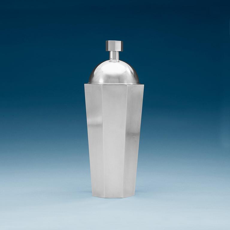 WIWEN NILSSON, cocktailshaker, Lund, 1947, sterling.