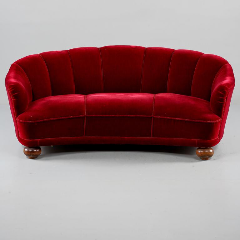 SOFFA, omkring 1900-talets mitt.