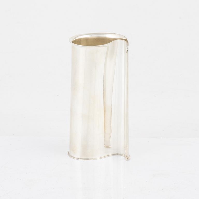 Rolf Lindståhl, a sterling silver vase, Stockholm 1988.